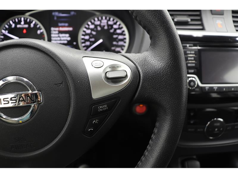 nissan Sentra 2018 - 24