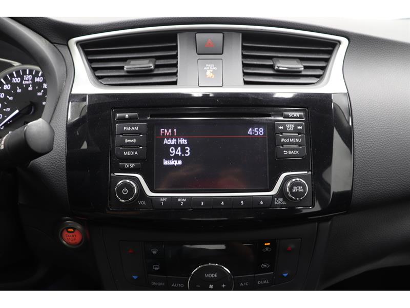 nissan Sentra 2018 - 25