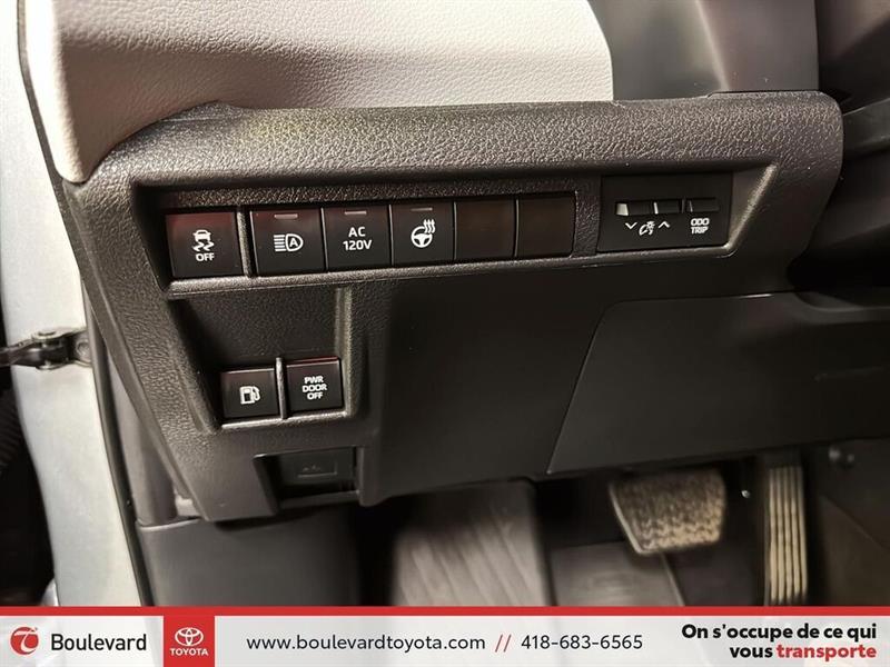 toyota Sienna 2025 - 14