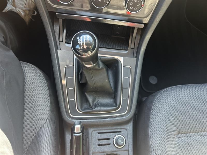 volkswagen Golf 2018 - 12