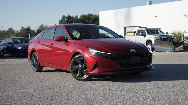 hyundai Elantra 2022