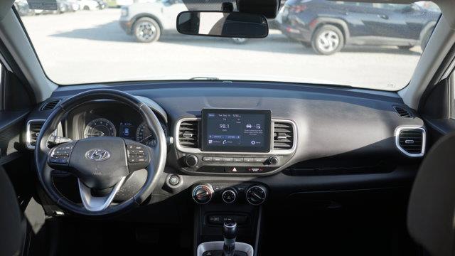 hyundai Venue 2022 - 11