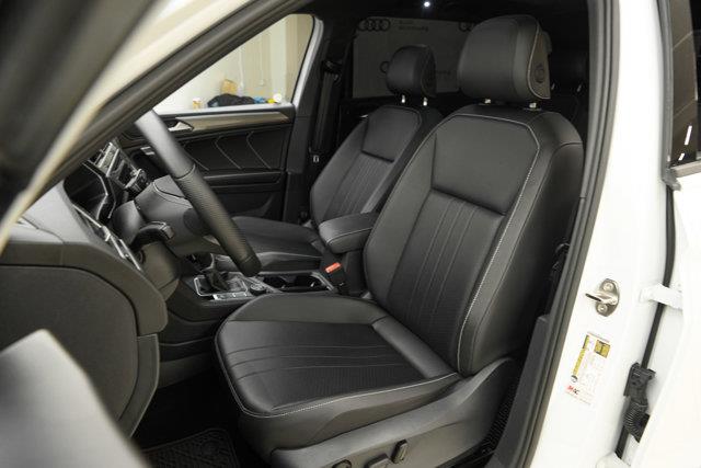 volkswagen Tiguan 2024 - 25