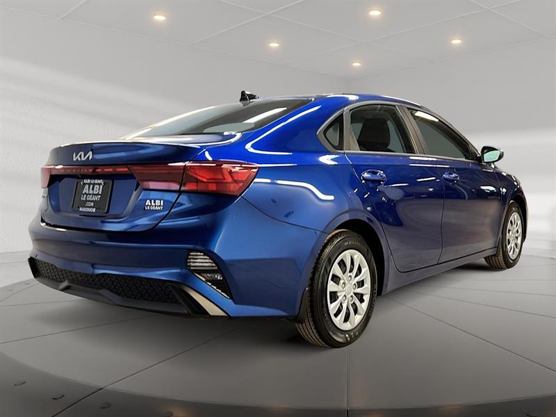 kia Forte 2022 - 4