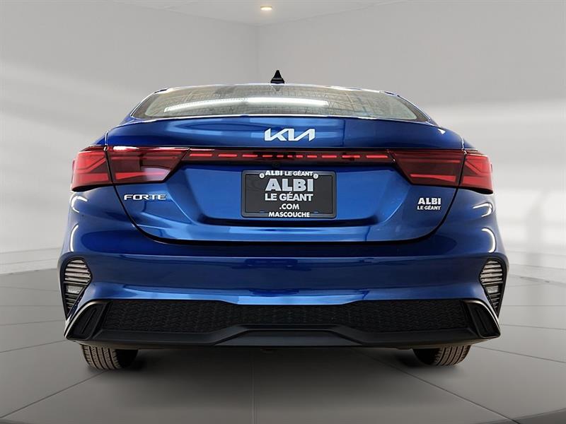 kia Forte 2022 - 5