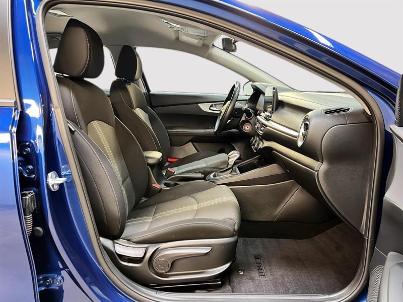 kia Forte 2022 - 8