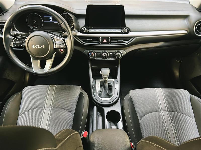 kia Forte 2022 - 10
