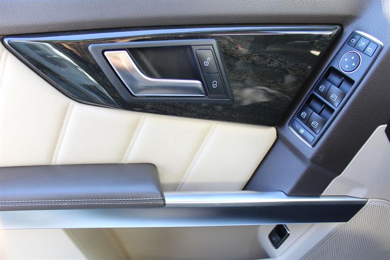 mercedes-benz GLK-Class 2015 - 10