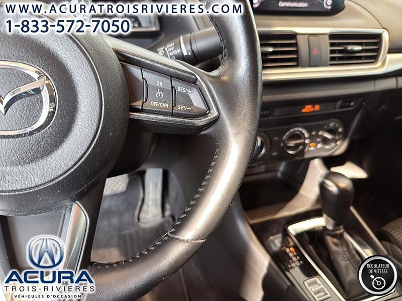 mazda Mazda3 2018 - 11