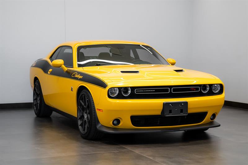 dodge Challenger 2017 - 2