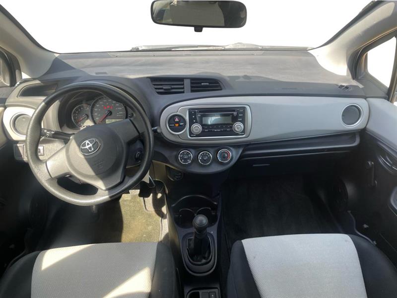 toyota Yaris 2013 - 10