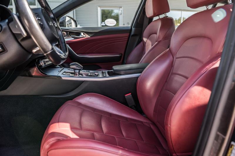 kia Stinger 2023 - 14