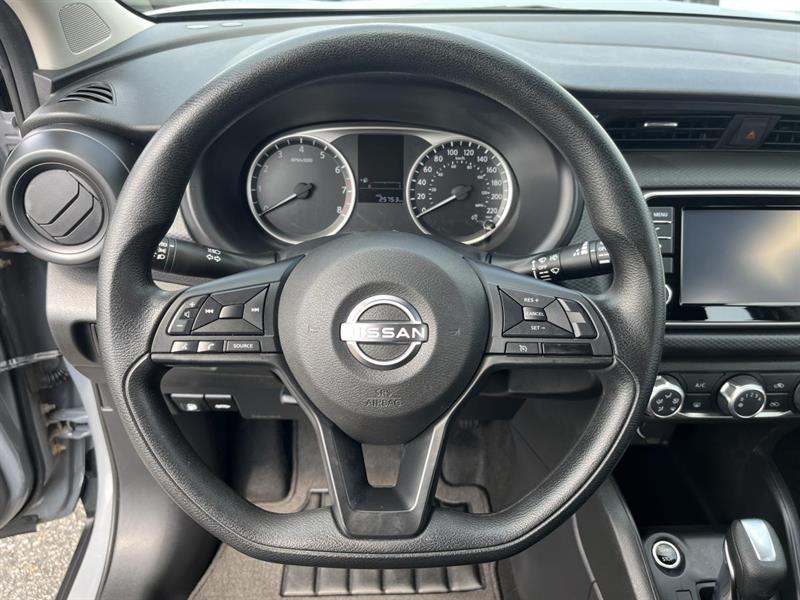 nissan Kicks 2023 - 18