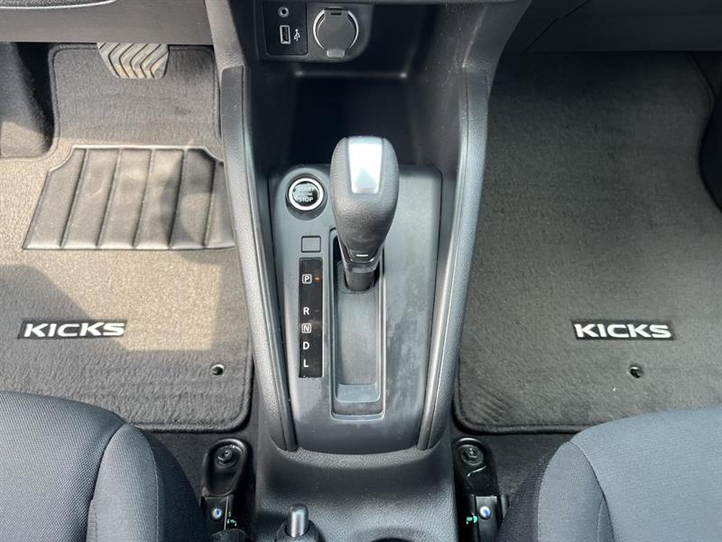 nissan Kicks 2023 - 21