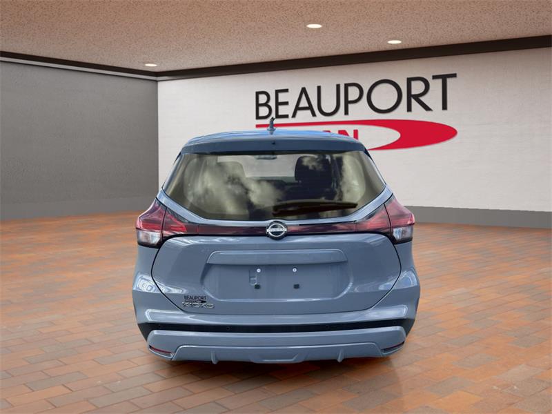 nissan Kicks 2023 - 12
