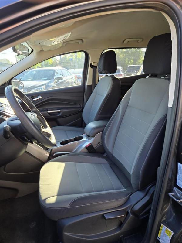 ford Escape 2016 - 16