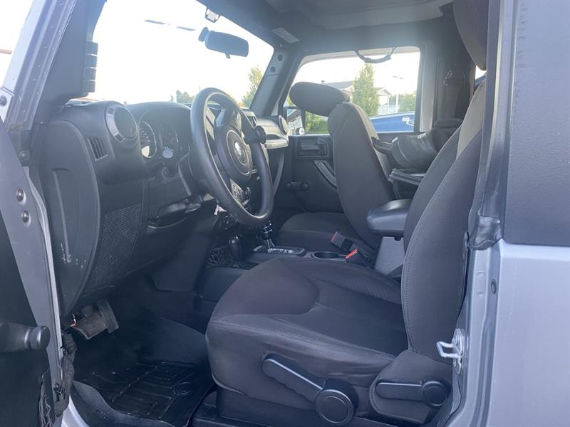 jeep Wrangler 2017 - 11