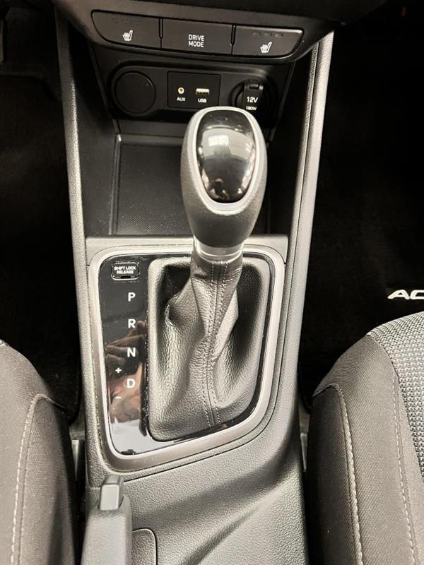hyundai Accent 2020 - 17