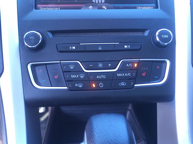ford Fusion 2016 - 14