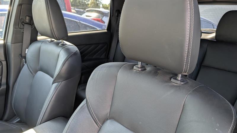 mitsubishi Outlander PHEV 2020 - 10