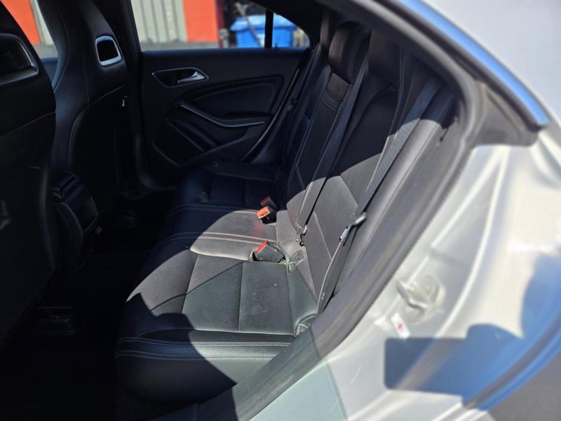 mercedes-benz CLA250 2016 - 13