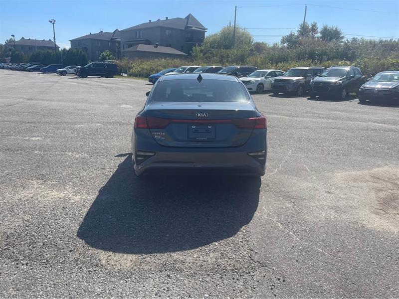 kia Forte 2021 - 6