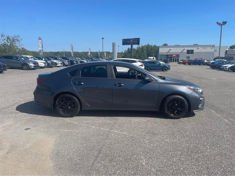 kia Forte 2021 - 9