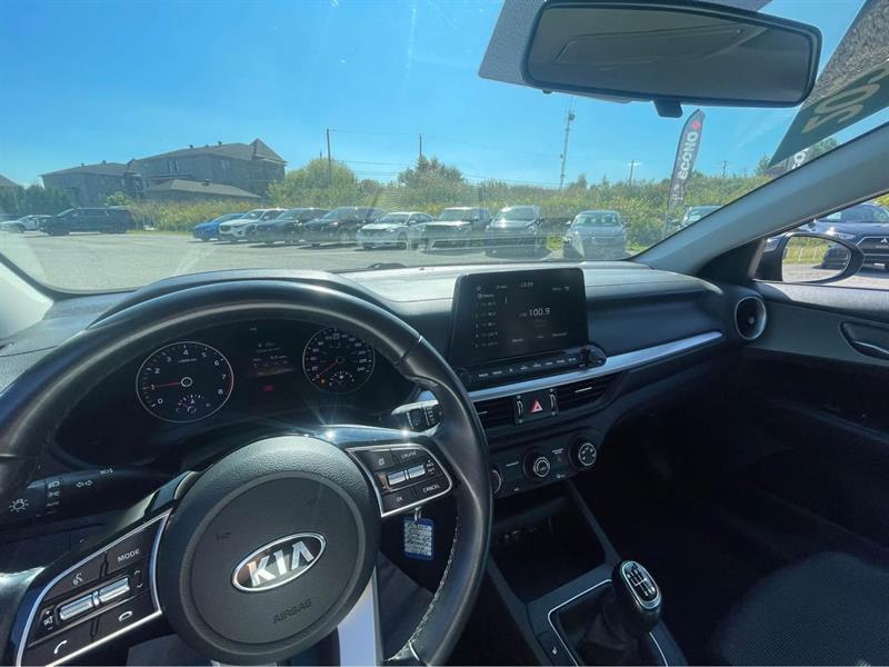 kia Forte 2021 - 12