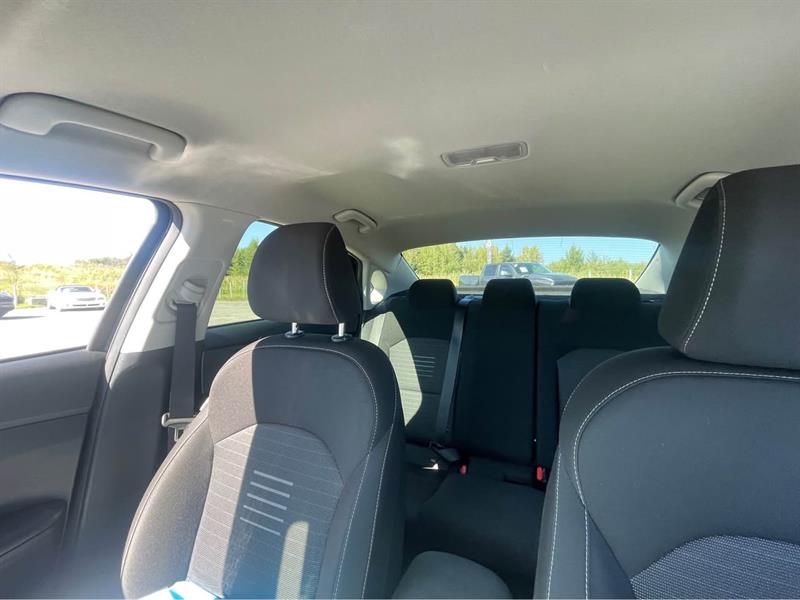 kia Forte 2021 - 14