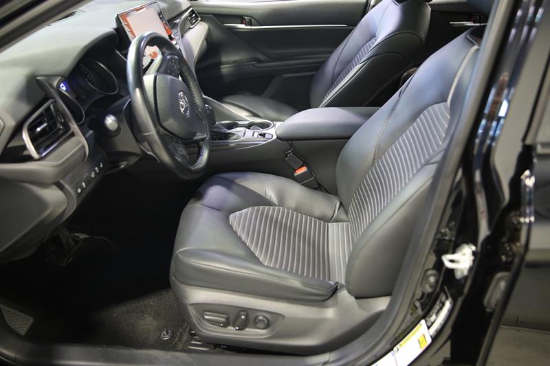 toyota Camry 2021 - 14