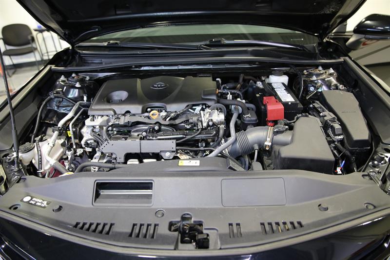 toyota Camry 2021 - 32