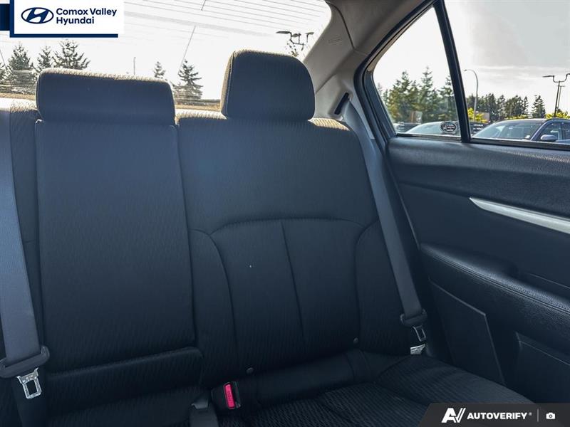 subaru Legacy 2011 - 16