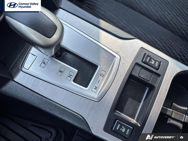 subaru Legacy 2011 - 19