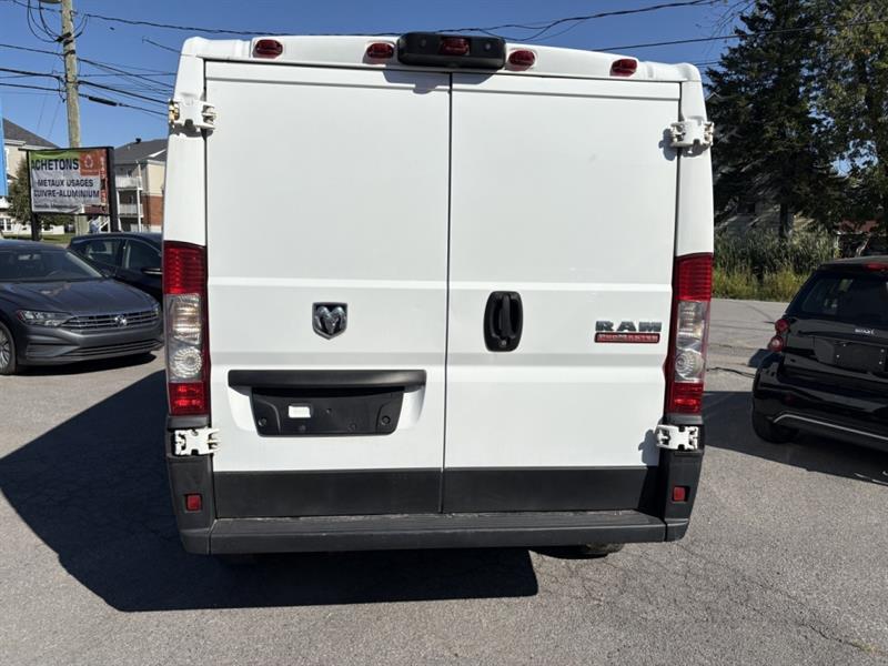 ram ProMaster fourgonnette utilitaire 2019 - 3