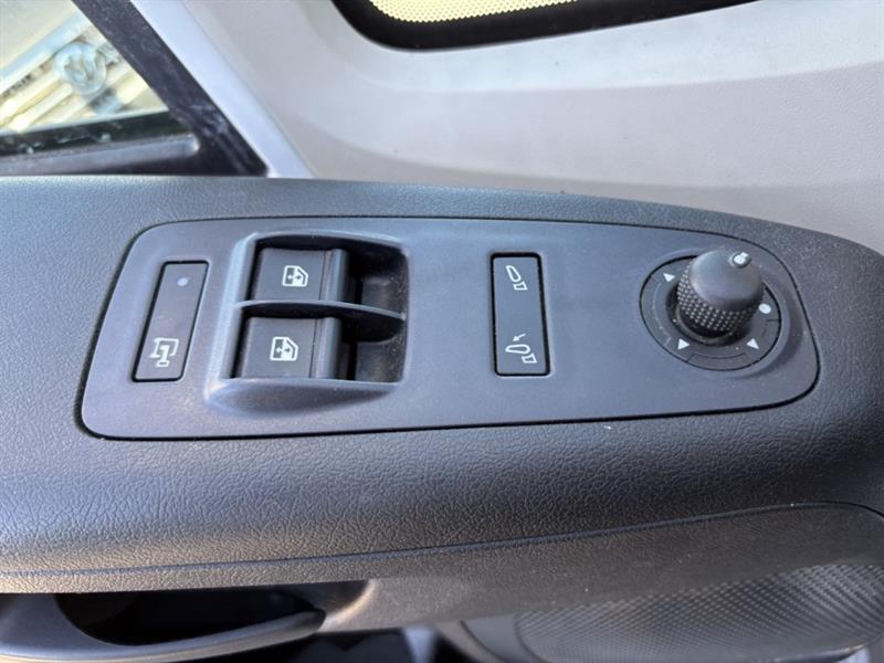 ram ProMaster fourgonnette utilitaire 2019 - 12