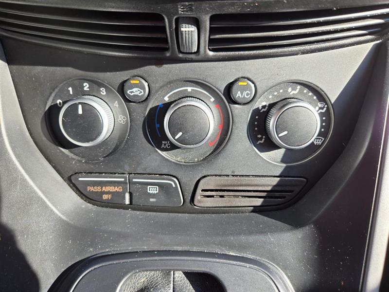 ford Escape 2016 - 21