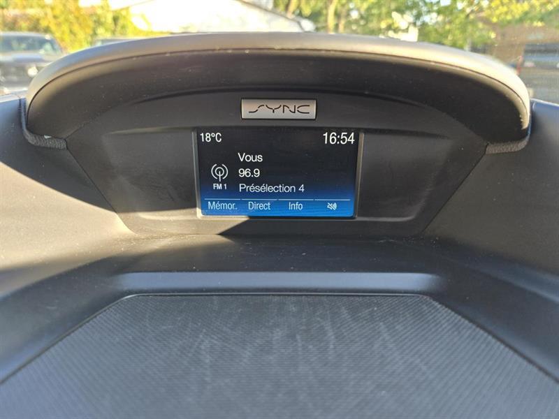 ford Escape 2016 - 23