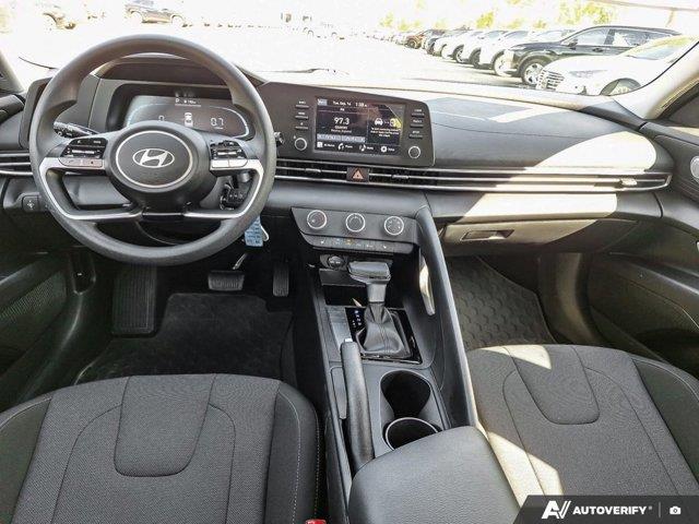 hyundai Elantra 2024 - 25