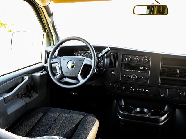 chevrolet Express Cargo Van 2025 - 30