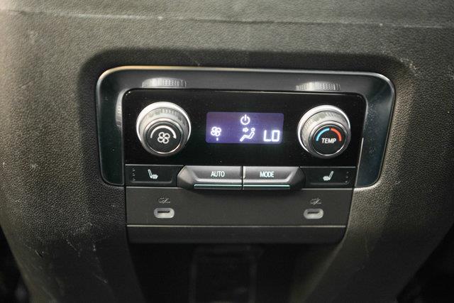 chevrolet Tahoe 2021 - 25