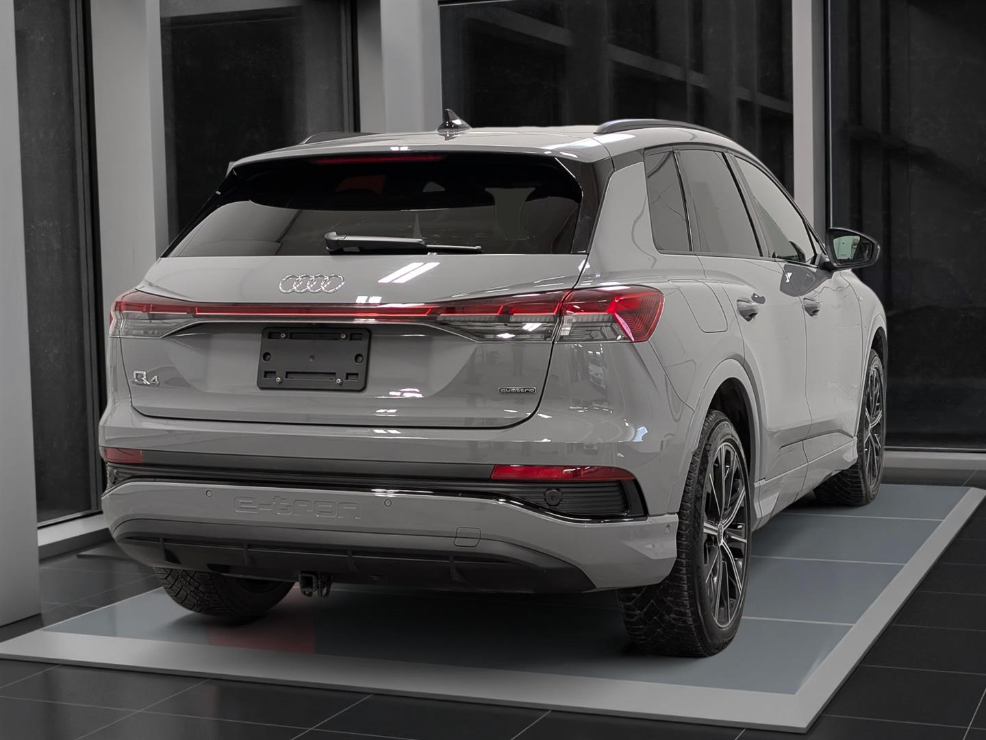 audi Q4 e-tron 2023 - 6