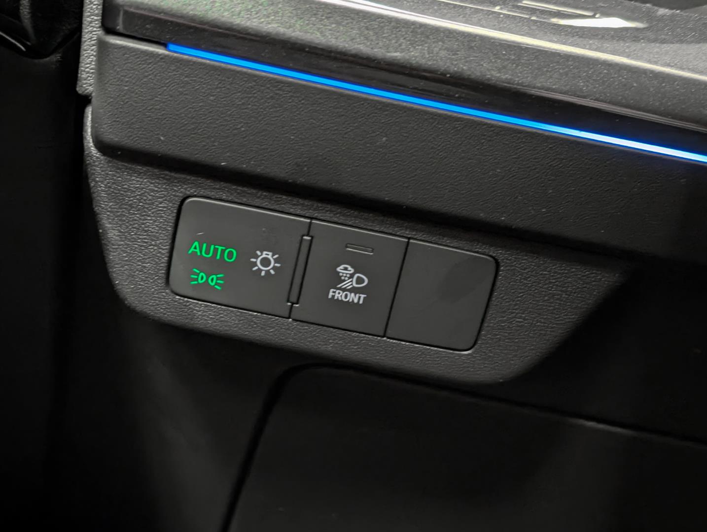 audi Q4 e-tron 2023 - 25