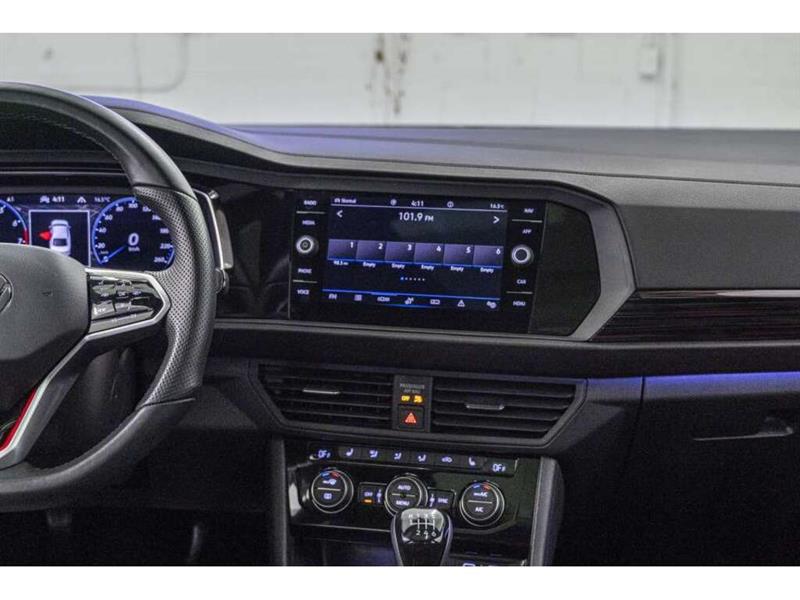 volkswagen Jetta 2022 - 19