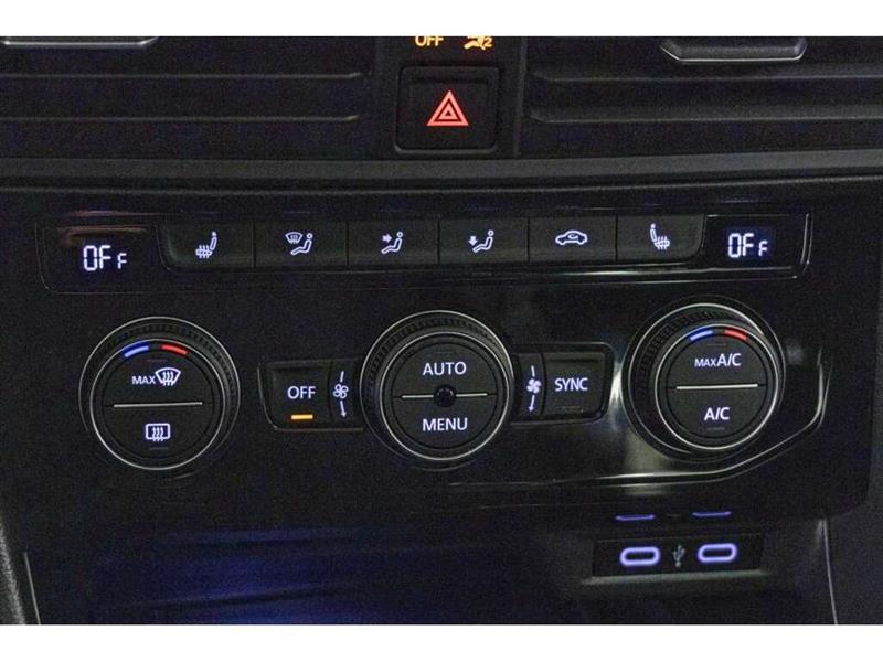 volkswagen Jetta 2022 - 29