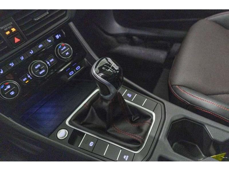 volkswagen Jetta 2022 - 31