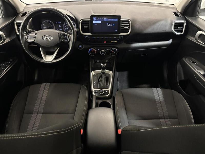 hyundai Venue 2022 - 9