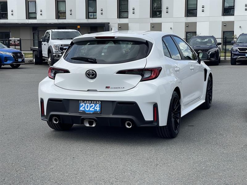 toyota GR Corolla 2024 - 7