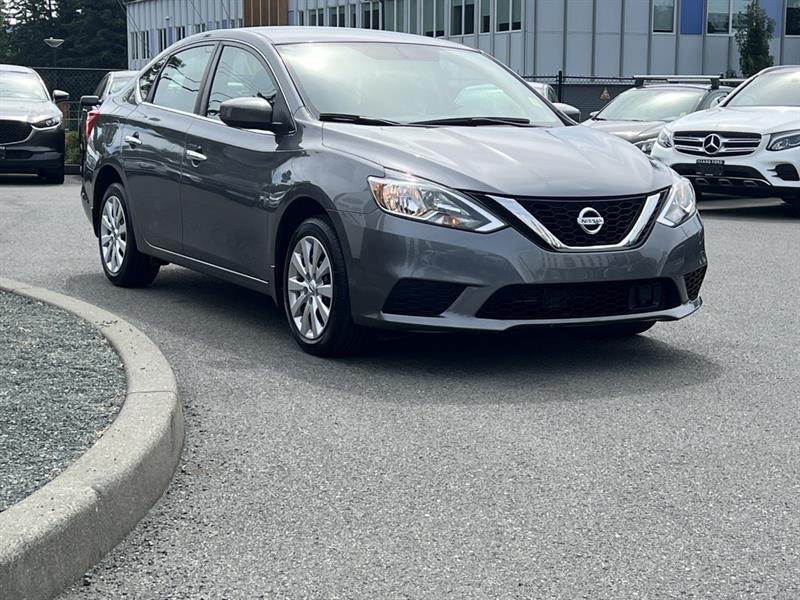 nissan Sentra 2019 - 10
