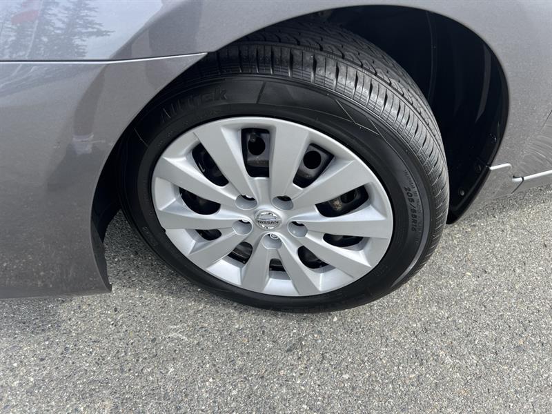 nissan Sentra 2019 - 13