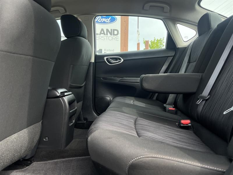 nissan Sentra 2019 - 22